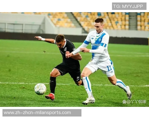 基迪纳摩与贝西克塔的较量揭示足球战术与团队精神的完美结合